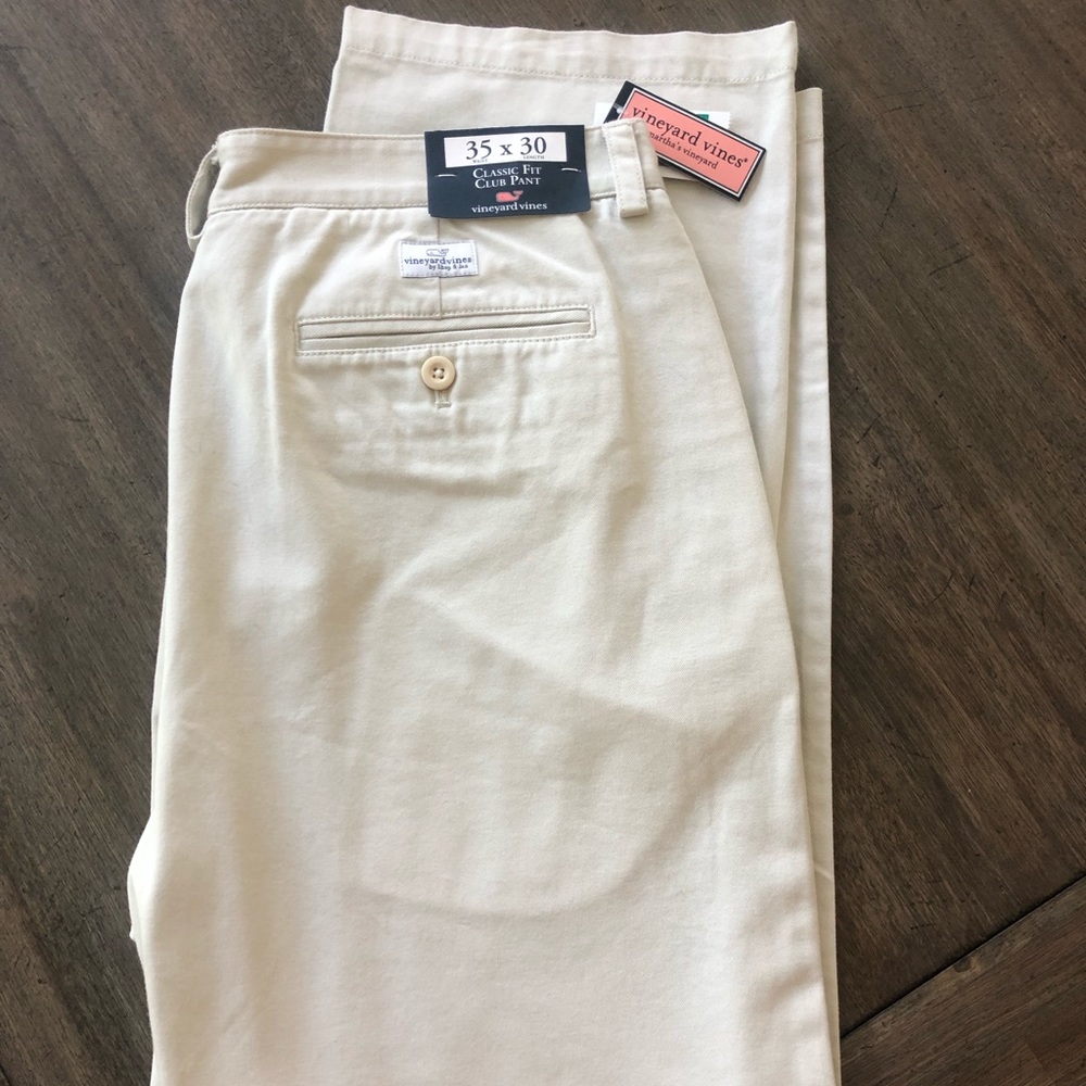 *Brand New* Men’s Khaki Vineyard Vines Club Pant